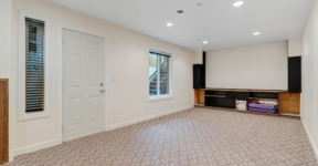 243c6b1f-bf0e-478e-8d83-5cf3dde00824