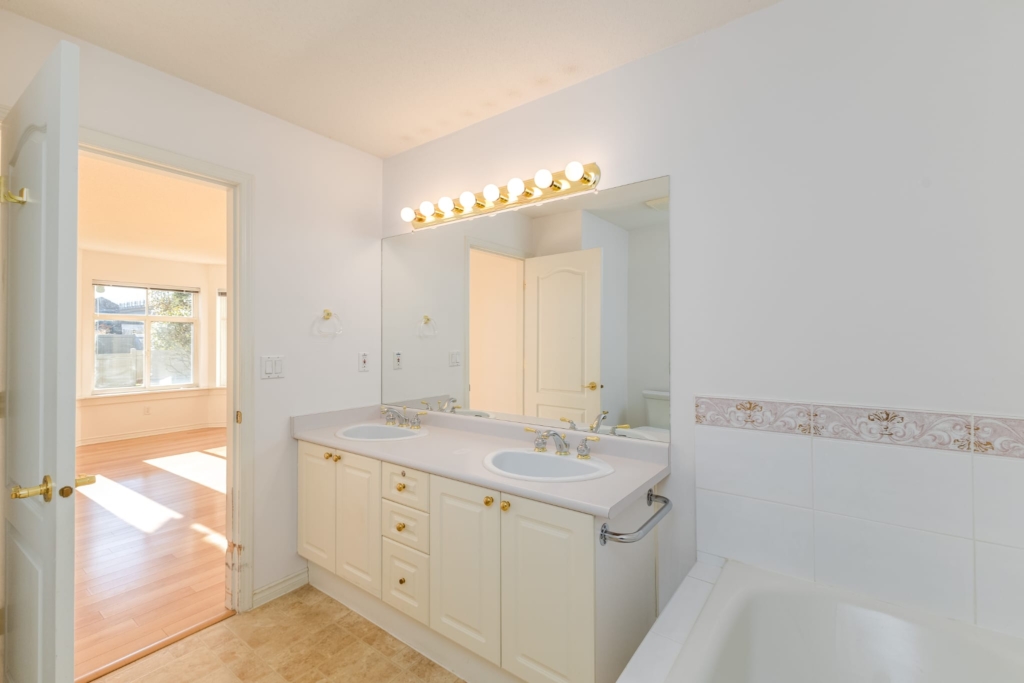 PHOTO-2025-07-20-22-42-46 2