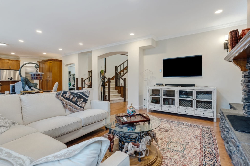 df97f7c4-a826-4318-9608-709921088eb9